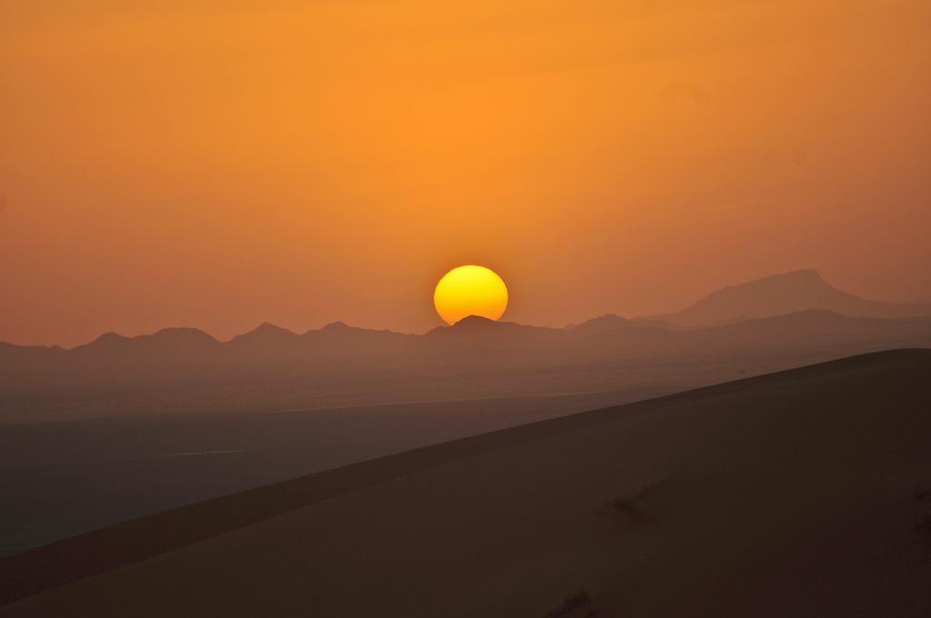 Nasser Palace Hotel & Bivouacs Hassilabied Luaran gambar